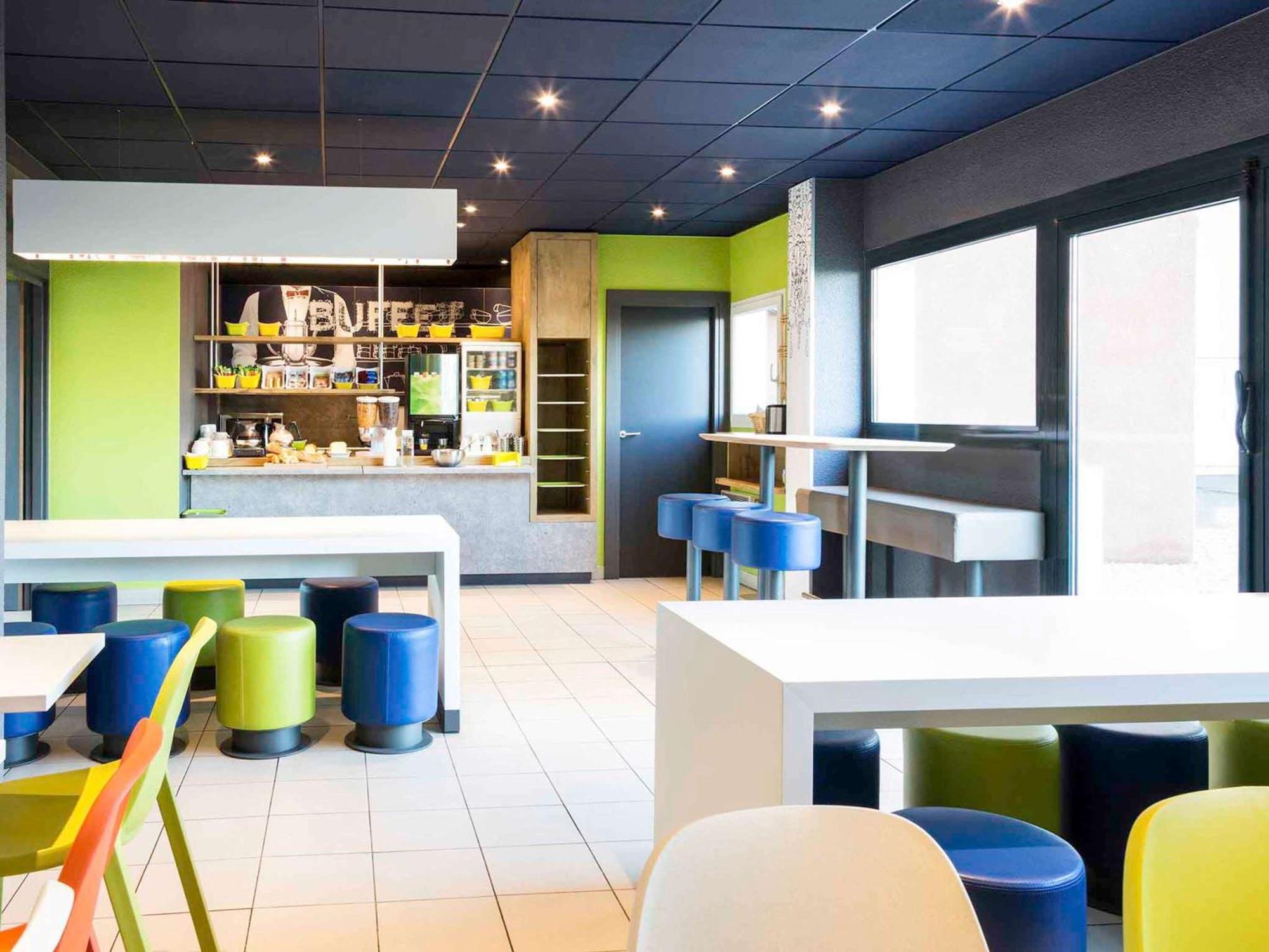 Ibis Budget Orly Chevilly Tram 7 Vitry-sur-Seine Exterior photo