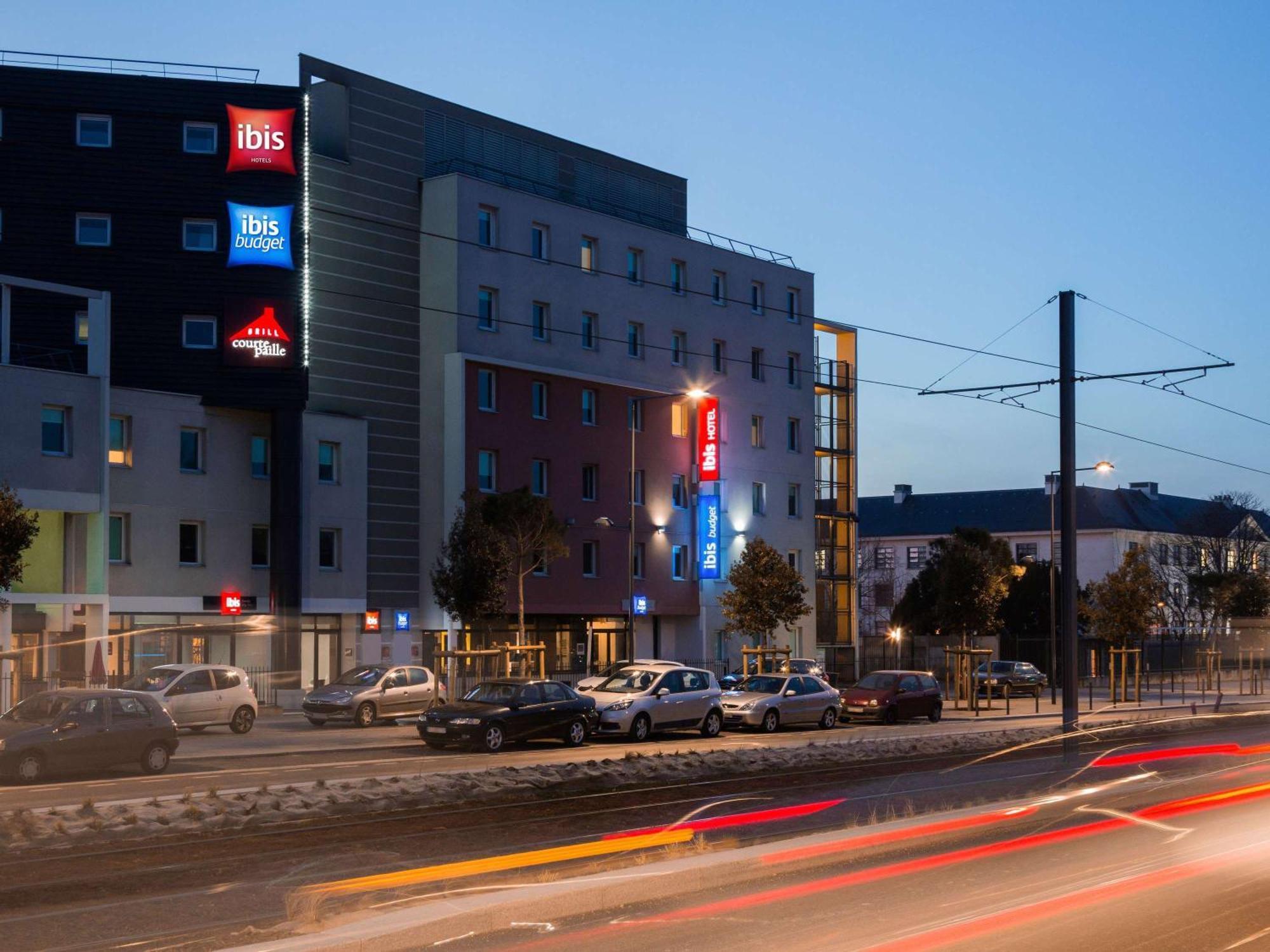 Ibis Budget Orly Chevilly Tram 7 Vitry-sur-Seine Exterior photo