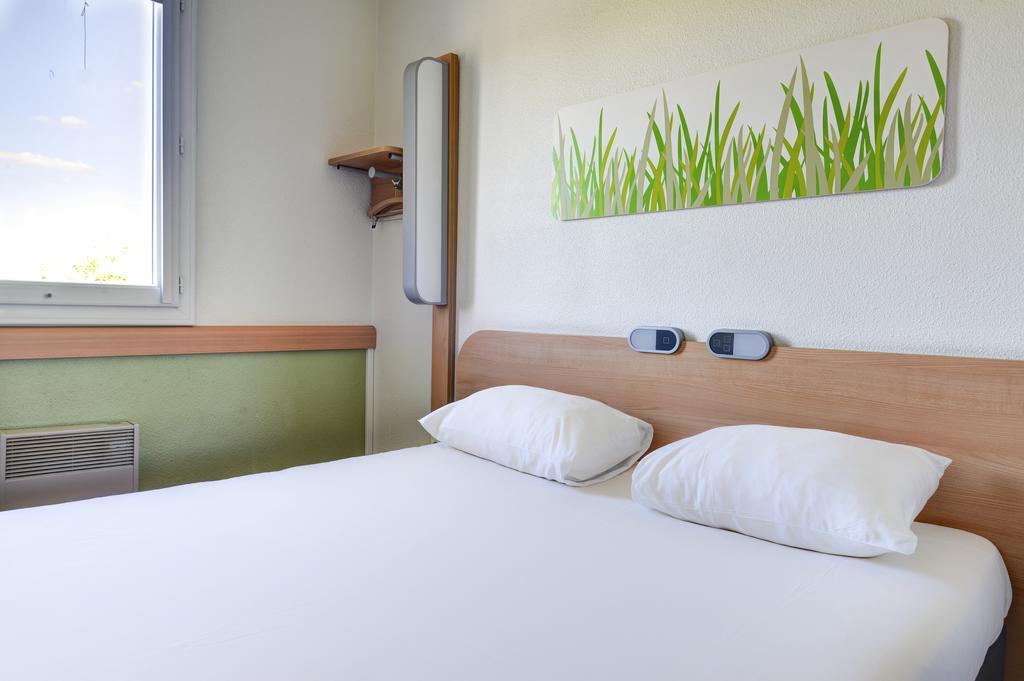 Ibis Budget Orly Chevilly Tram 7 Vitry-sur-Seine Exterior photo