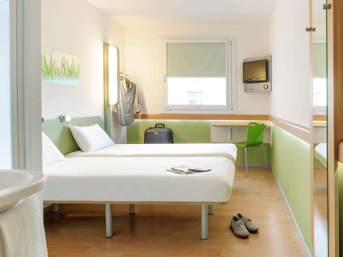 Ibis Budget Orly Chevilly Tram 7 Vitry-sur-Seine Exterior photo